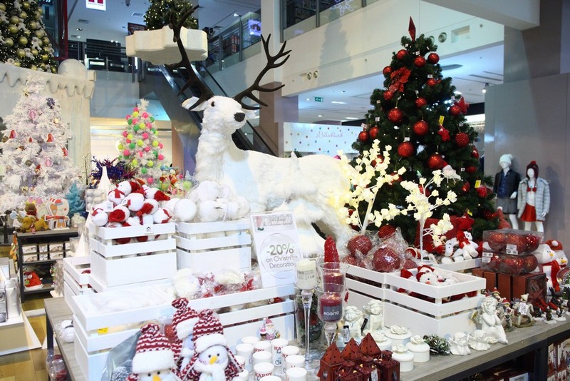 Let's Freeze the Christmas Moment at BHV